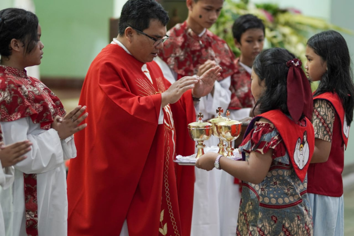 Pada hari: Selasa, 29-04-2025 , Jam:16.30-17.30, Di:Greja Kudus Banteng , tugas tatalaksana / among tamu,