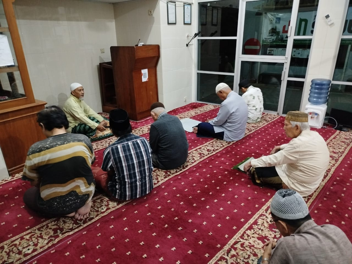 sholat subuh berjama'ah
