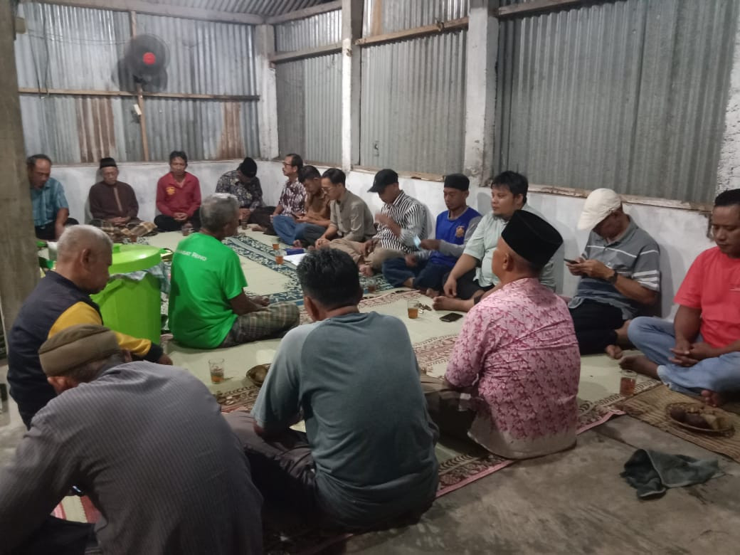 Pertemuan rutin anggota  kandang padukuhan pringwulung