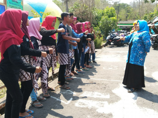 Baksos Monitoring dan Evaluasi TNI Manunggal KB Kesehatan (TMKK) Tingkat D.I.Yogyakarta Tahun 2018