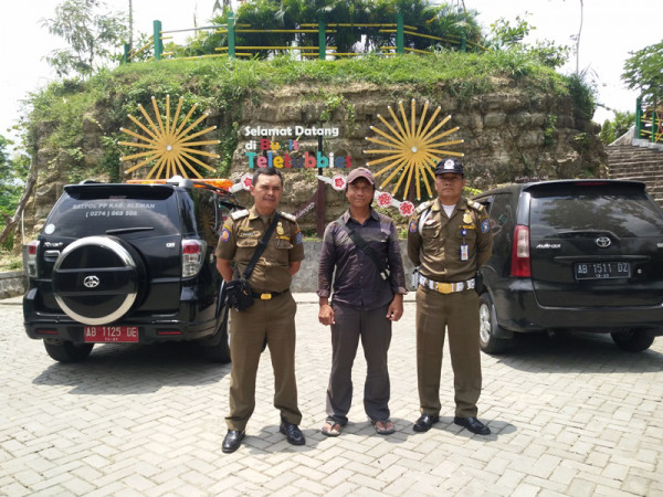 Kunjungan Kerja Satpol PP Kabupaten Sleman Di Komplek Wisata Bukit Teletubbies Dusun Sengir