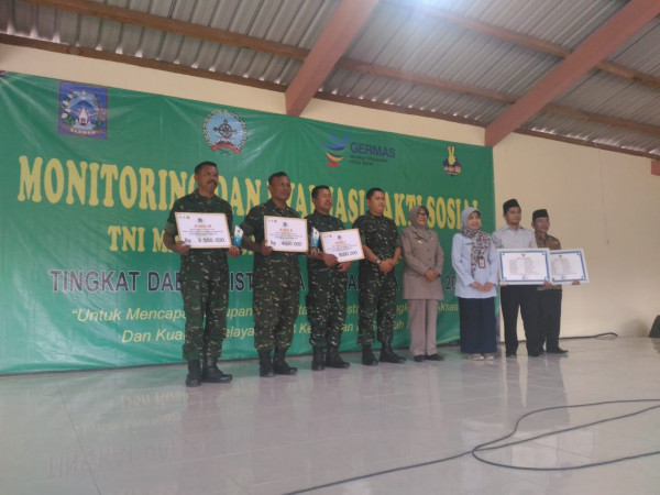 Monitoring dan Evaluasi bakti Sosial TNI Manunggal KB Kesehatan TMKK Tingkat Kabupaten Sleman 2019