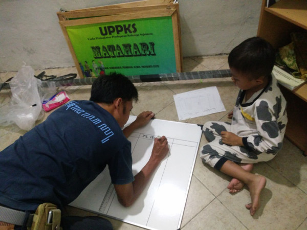 Persiapan Menerima Tamu Studi Banding di Kampung KB Sengir (2)