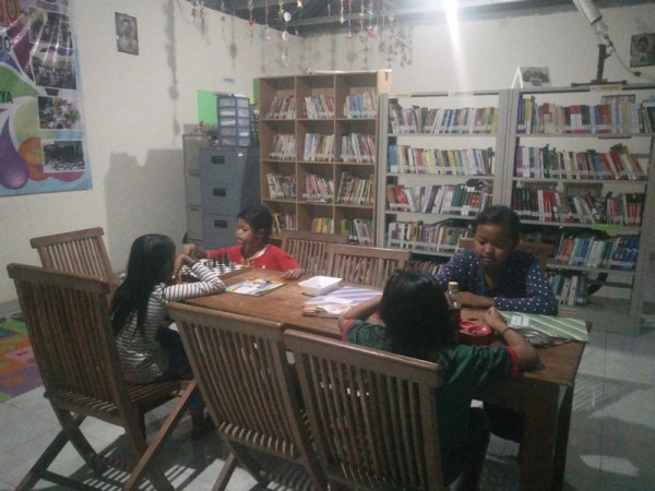 Monitor Kegiatan Perpustakaan Desa Sumberharjo Prambanan Sleman