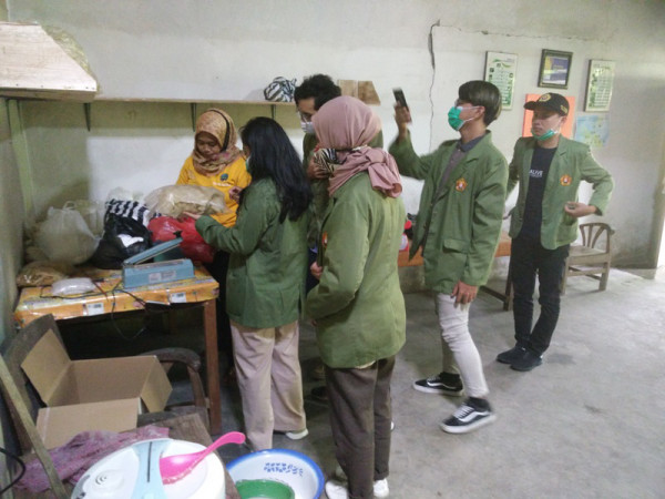 Kunjungan Survey Mahasiswa KKN UPN Veteran Yogyakarta 2020 ke UPPKS Bina Karya