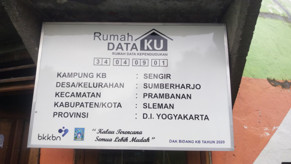 Promosi RDK-IK Kampung KB Sengir_Plank Nama