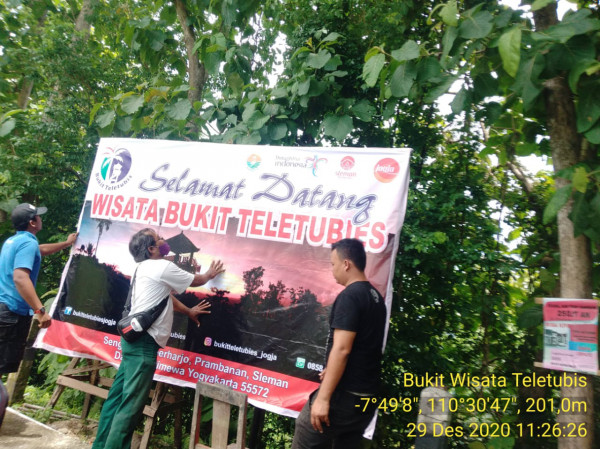 Kampung KB Sengir_Bukit Teletubbies Sengir Sumberharjo