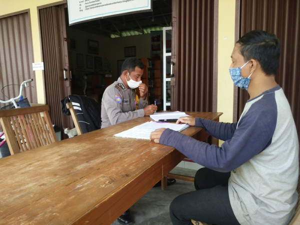 Monitor Kegiatan Perpustakaan Desa Sumberharjo_Menerima Kunjungan Babinkamtibmas Prambanan 