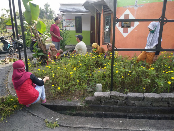 Kampung KB Sengir_RDK-IK_Gotong Royong Kebersihan Lingkungan RDK-IK KKB Sengir