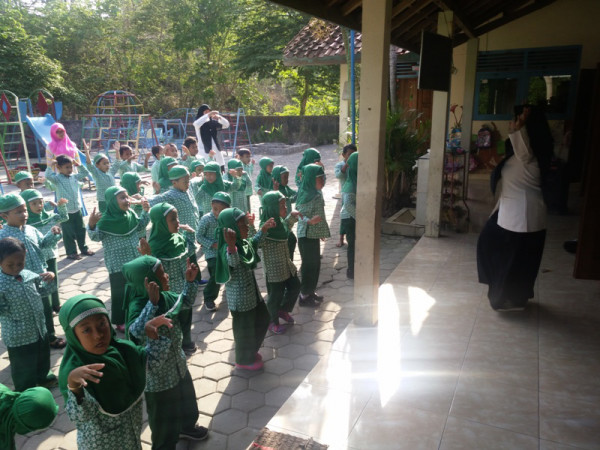 Kampung KB Sengir_Monitor Kegiatan TK Masyithoh Dayakan Sumberharjo