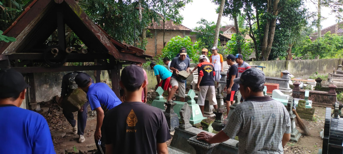 Kampung KB Sumberharjo Prambanan_Gotong Royong warga dinginan_Seksi Lingkungan