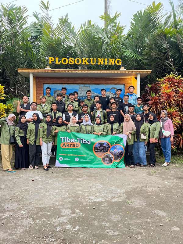 MAKRAB DAN OUTBOUND OPPUSBHE PADUKUHAN UMBULSARI B SUMBERHARJO PRAMBANAN SLEMAN