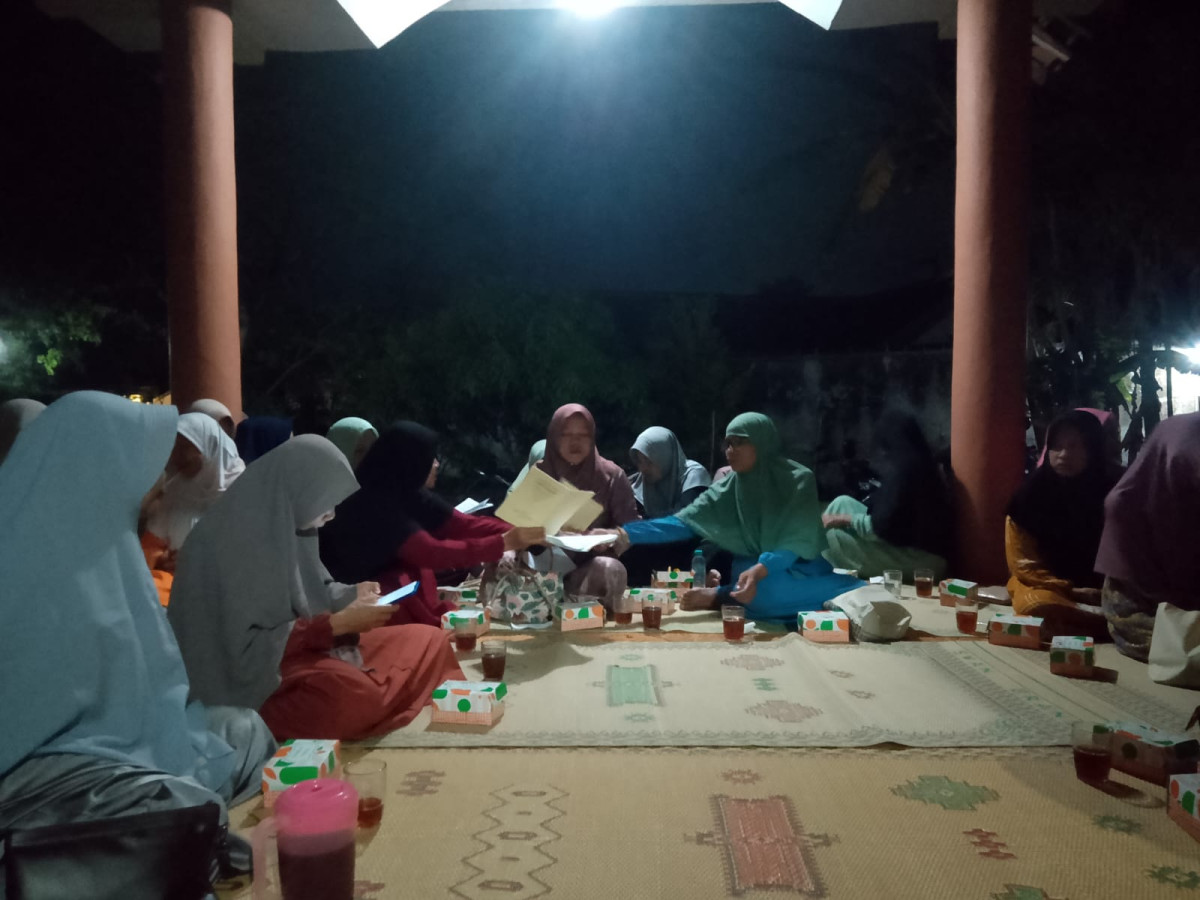 PENGAJIAN RUTIN MALAM RABU PADUKUHAN SAWO