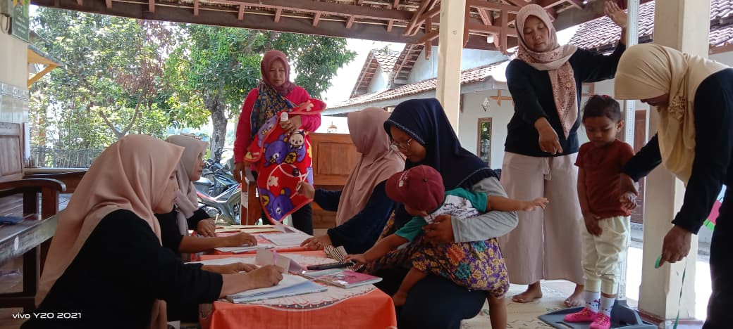 POSYANDU KENANGA PADUKUHAN BENDUNGAN, SUMBERHARJO
