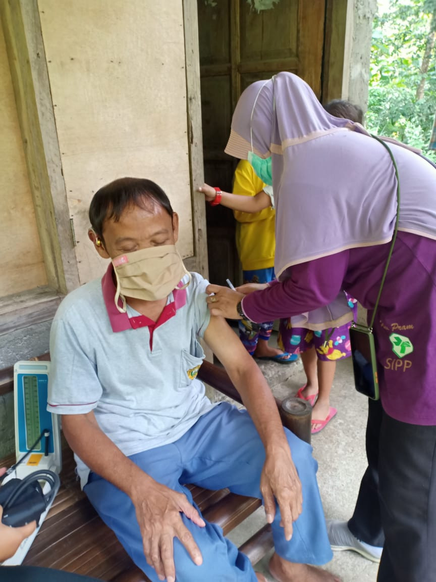 Peserta Vaksinasi COVID 19 ODGJ Dusun Kalinongko Kidul
