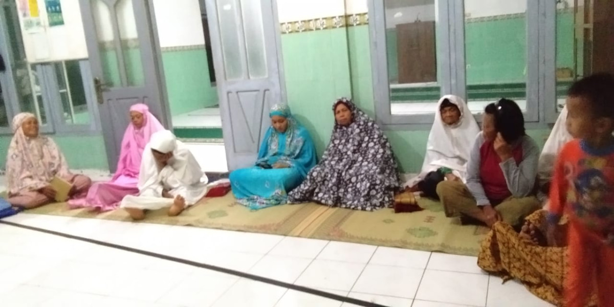 Pengajian Ibu-Ibu Parangan