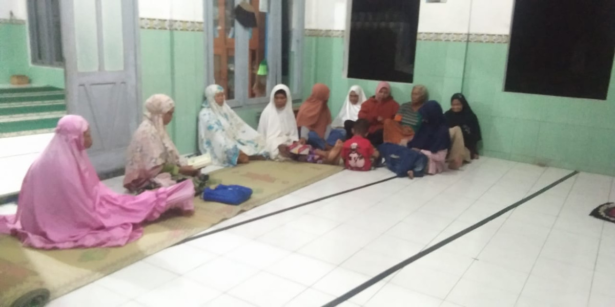 Pengajian Ibu-Ibu Parangan