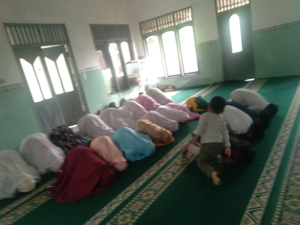 TPA di masjid Sa'ad bin waqos Parangan Padukuhan Gayam