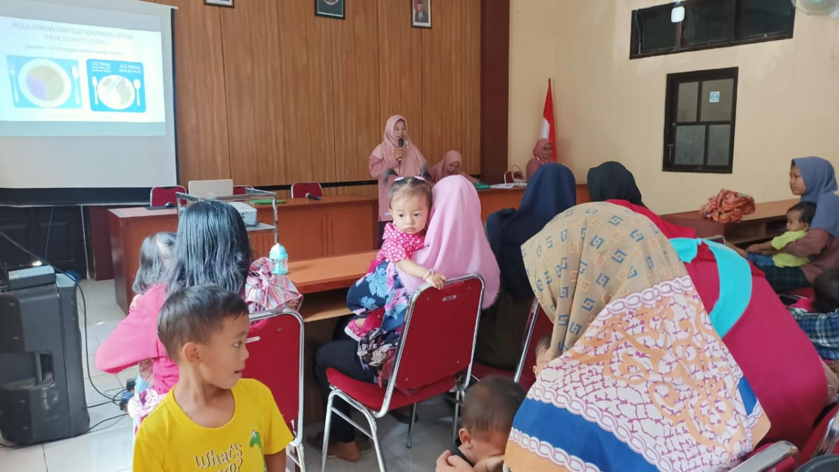 Pendampingan baduta dan ibu hamil Padukuhan kalinongko lor