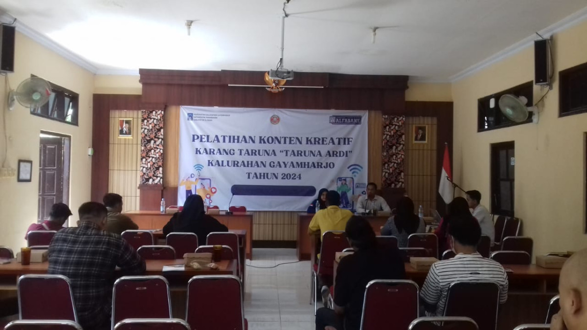 Pelatihan Konten Kreatif Karang Taruna "Taruna Ardi" Kalurahan Gayamharjo