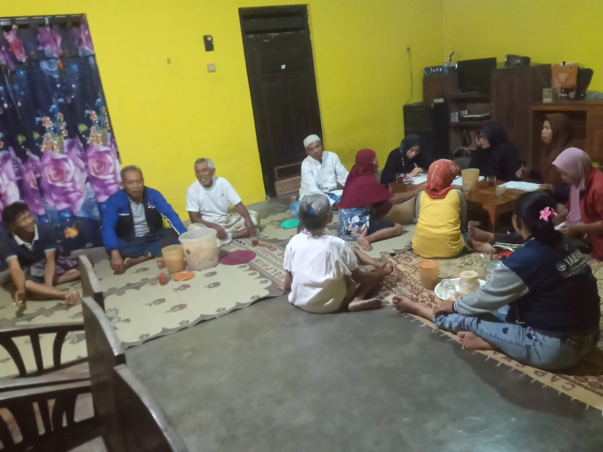 kegiatan arisan koperasi padukuhan nawung