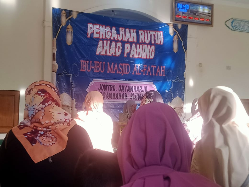 kegiatan pengajian ahad padukuhan jontro