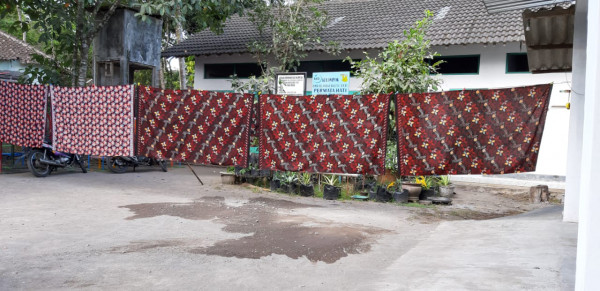 Batik Permata  