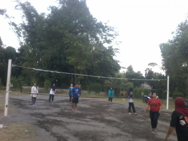 Latihan Voli 