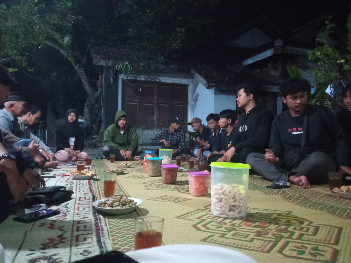 Rapat Pemuda Persiapan Parkir Jathilan Koroulon Kidul