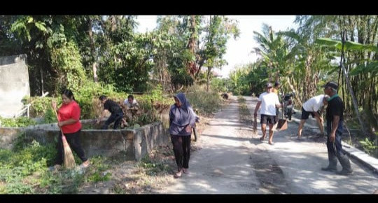 Gotong royong warga RW 05 dusun Kalibulus