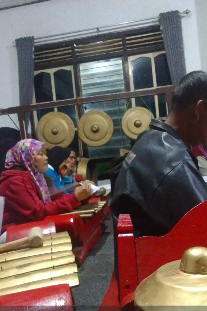 Làtihan nggamel rt 05 rw 18 balong