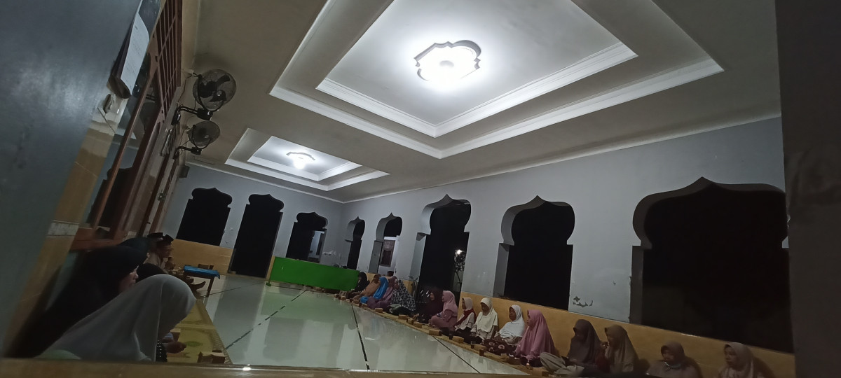 Padukuhan Macanan Pengajin Rutin di Masjid At-Taqwa