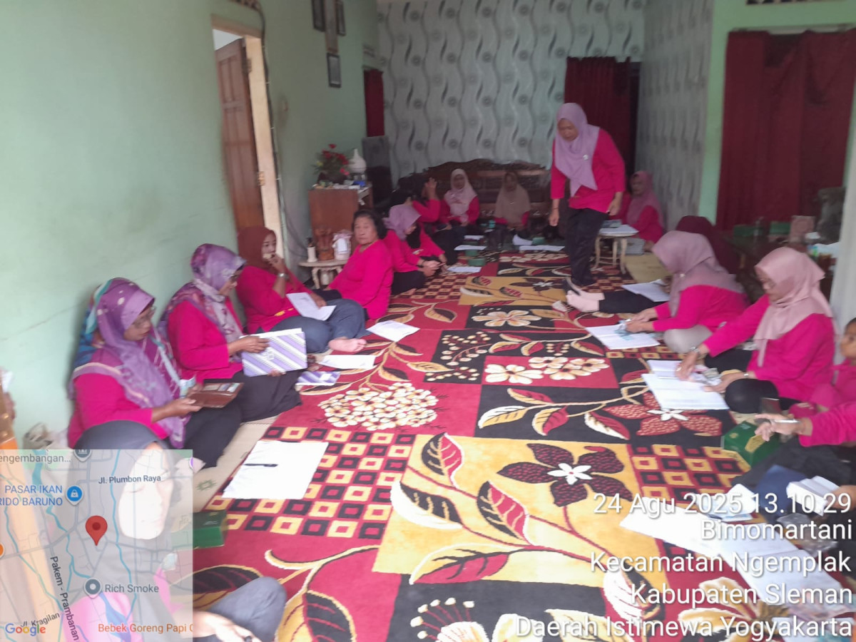 Pertemuan kelompok PKK padukuhan