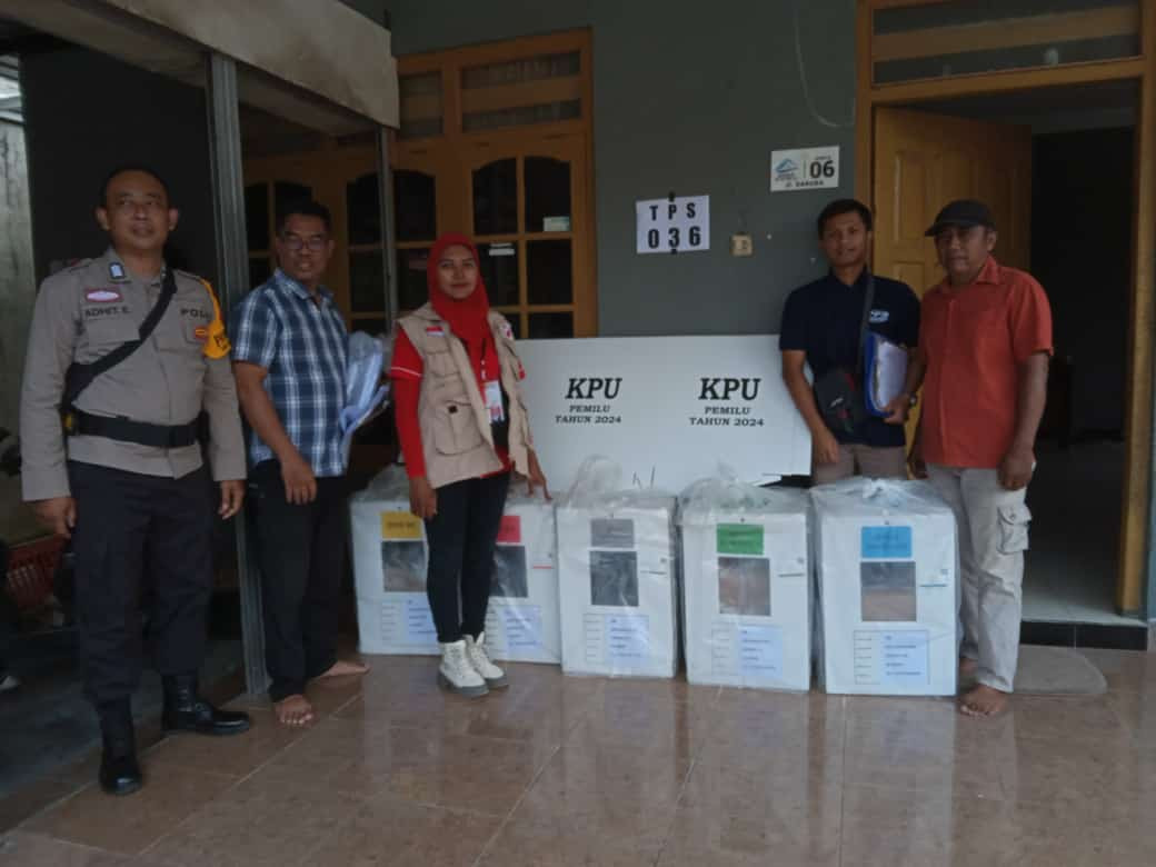 Pengiriman Logistik Pemilu di TPS 36 padukuhan Malangrejo