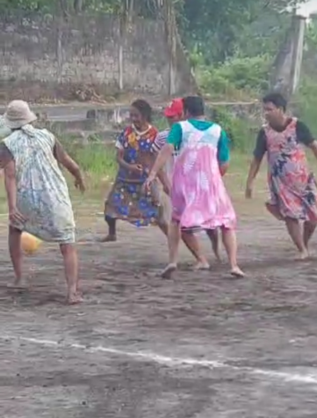 Lomba sepak bola daster bapak2 warga dusun babadan