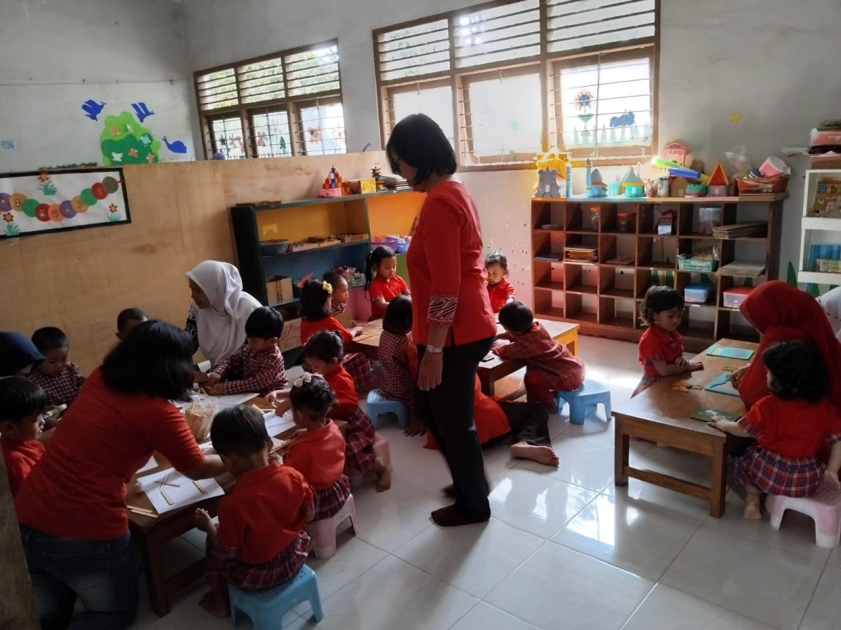 Suasana belajar kelas Nakula