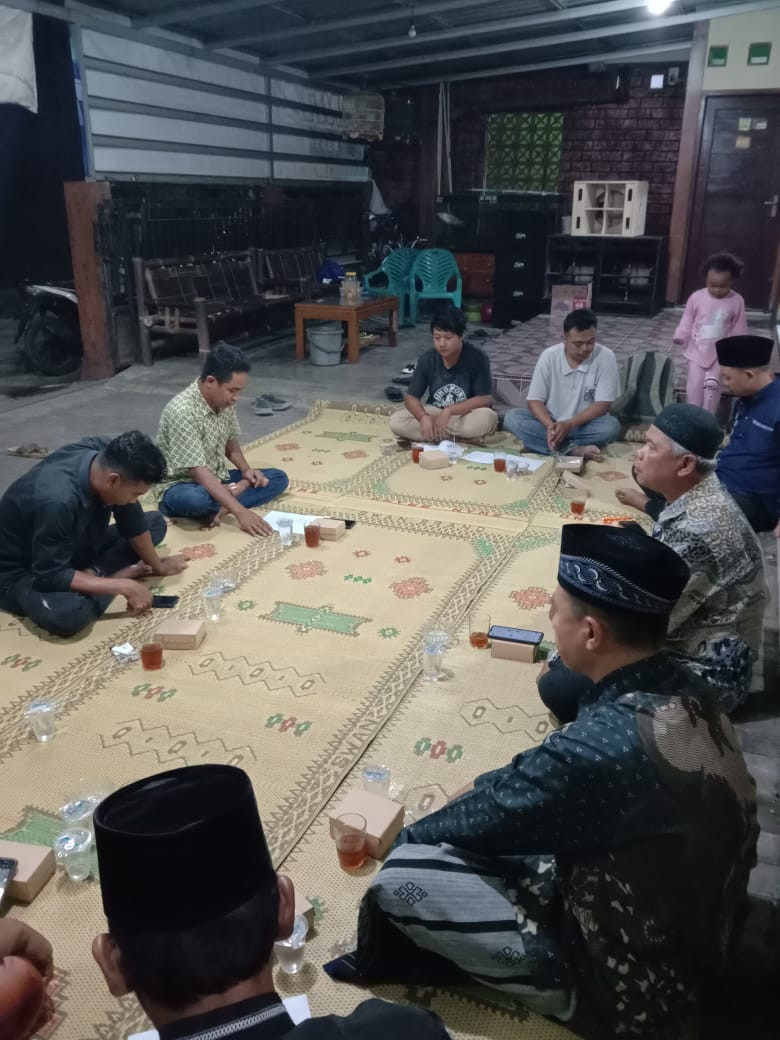 Rapat koordinasi Rencana pembangunan workshop di wilayah RT 06 RW 35 Padukuhan Malangrejo