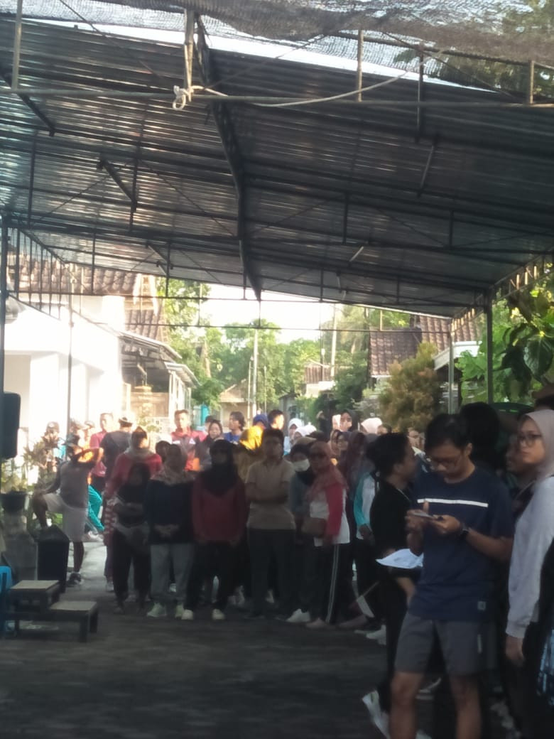 Jalan sehat warga gedongan lor