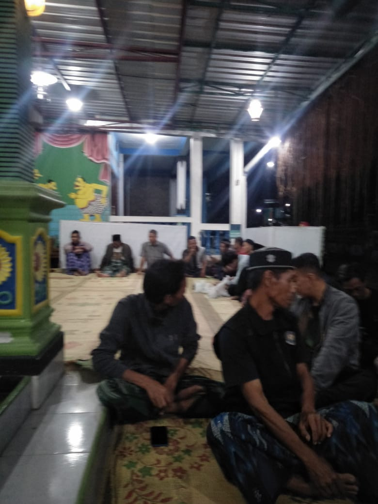 Rapat jaga warga gedongan lor