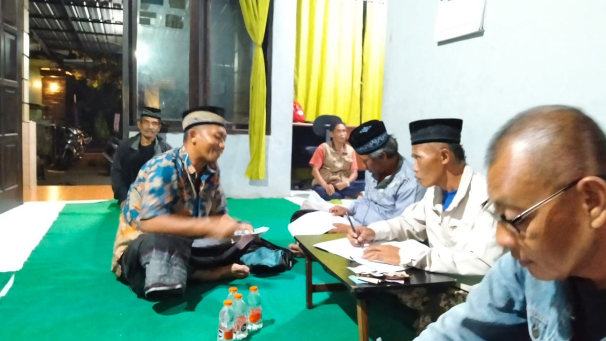 Pertemuan rutin bapak bapak RT 01 padukuhan Bakungan