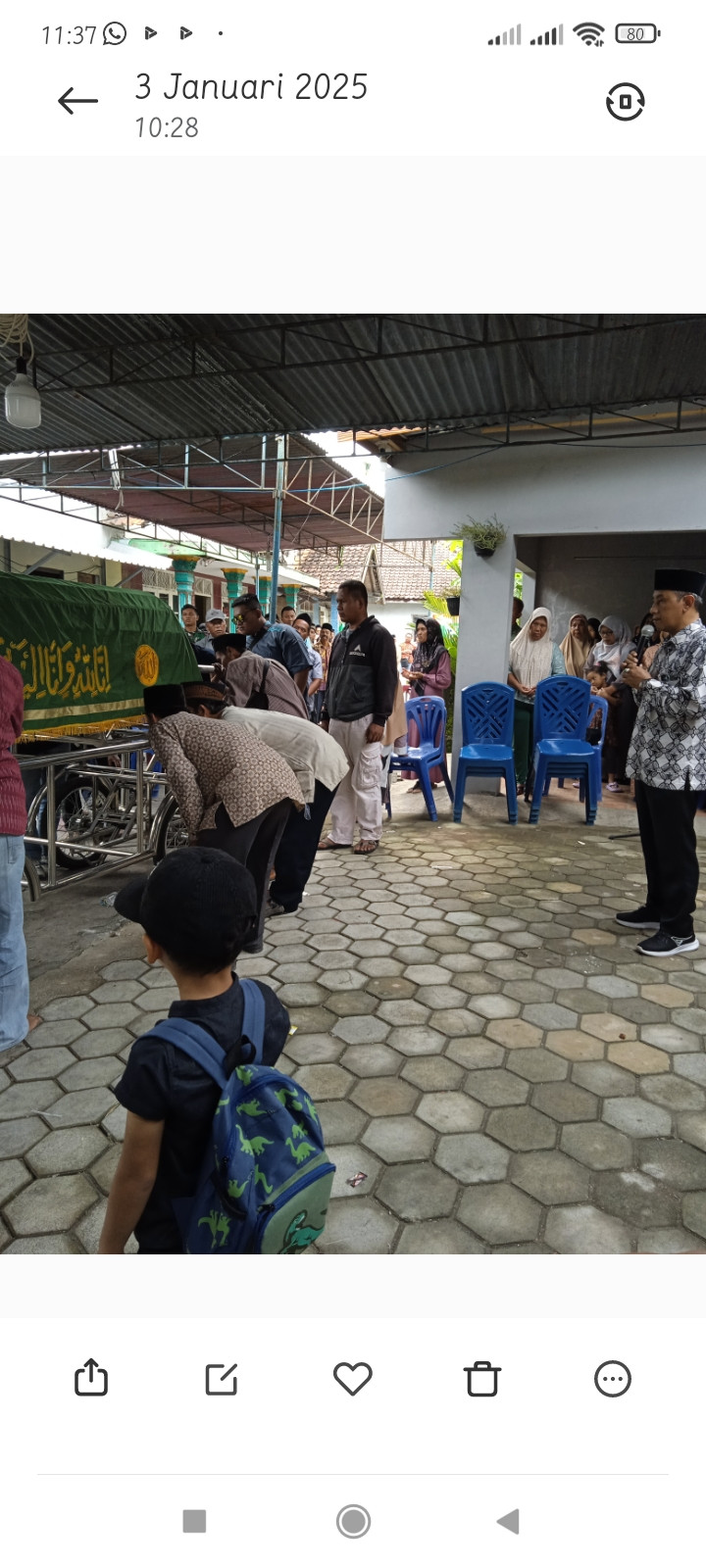 Upacara pemberangkatan jenazah