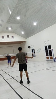 Latihan bulutangkis di Sanggrahan