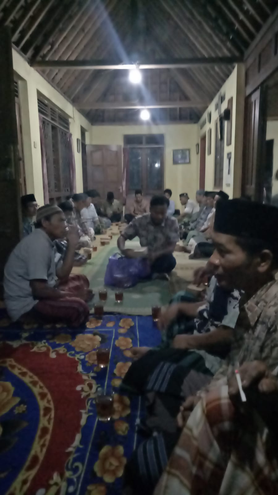 Dzikir dan Tahlil 100 Hari Warga RT 01 Pokoh