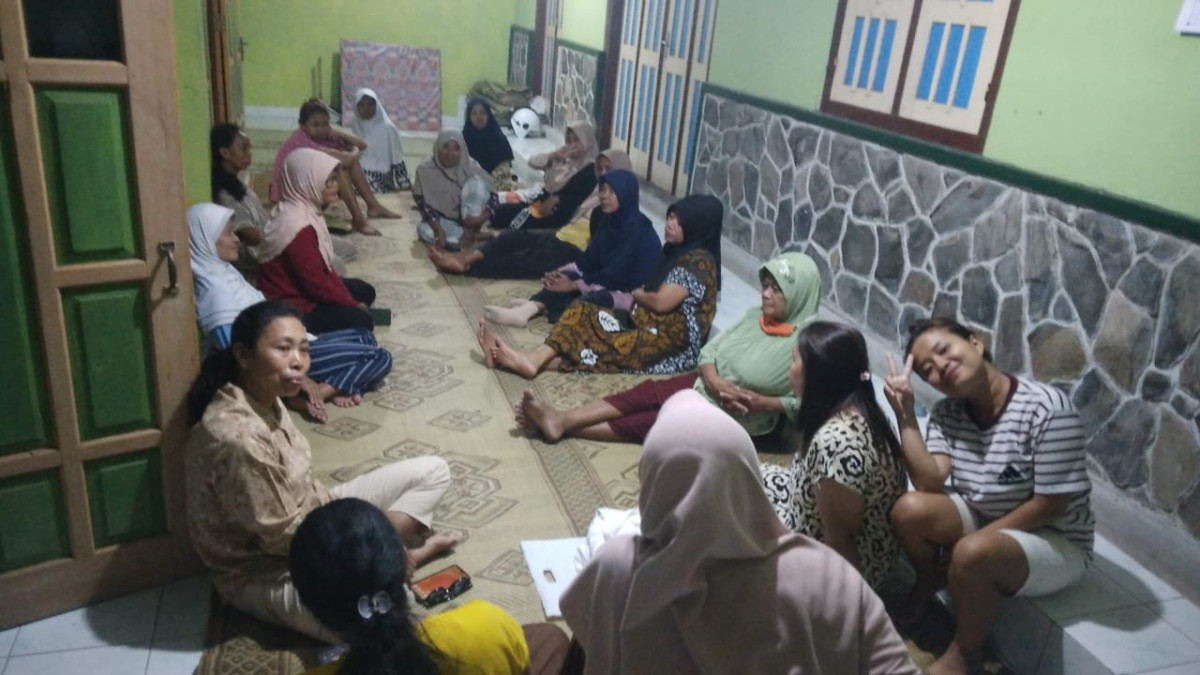 Rapat Ibu-Ibu RT 01 Padukuhan Pokoh