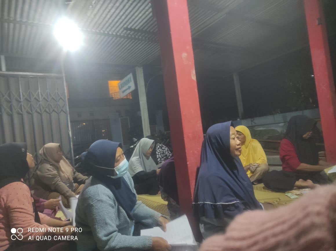 Pertemuan Rutin Dasawisma RT 02 Pokoh