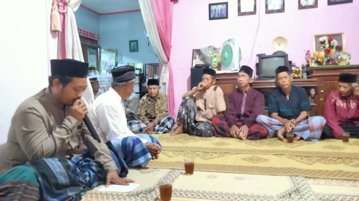 Tahlil ruwah padukuhan tonggalan