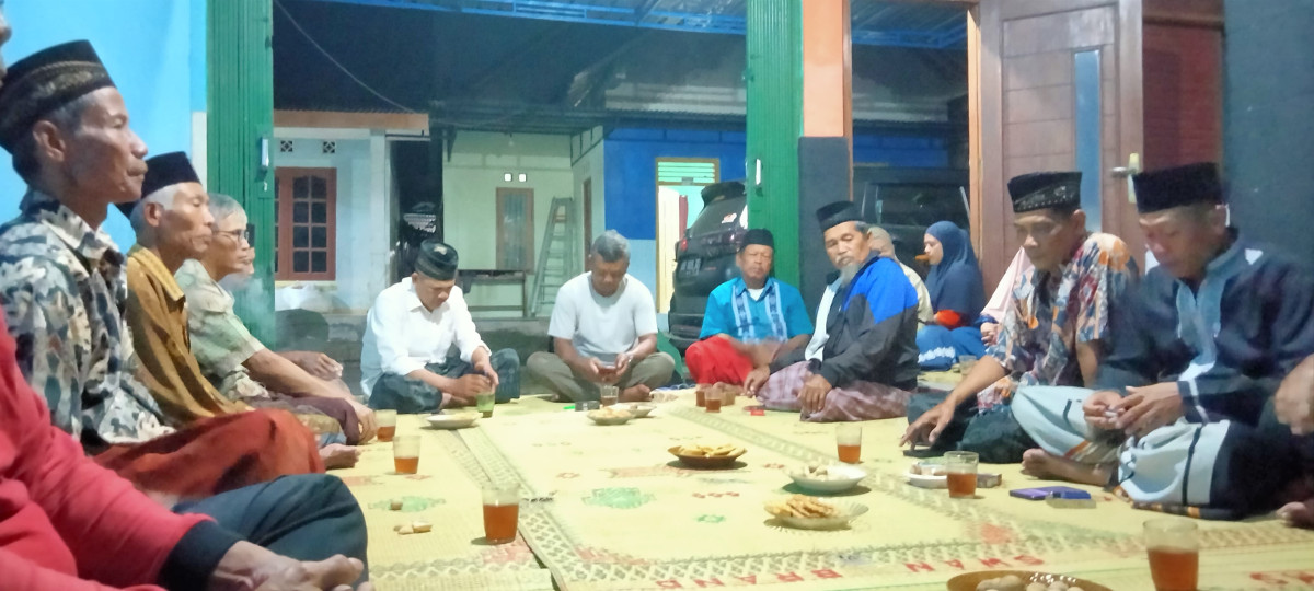 Tahlil ruwah padukuhan Tonggalan