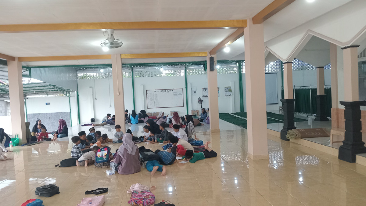 TPQ dan Buka Bersama Masjid Al-Amin Pokoh