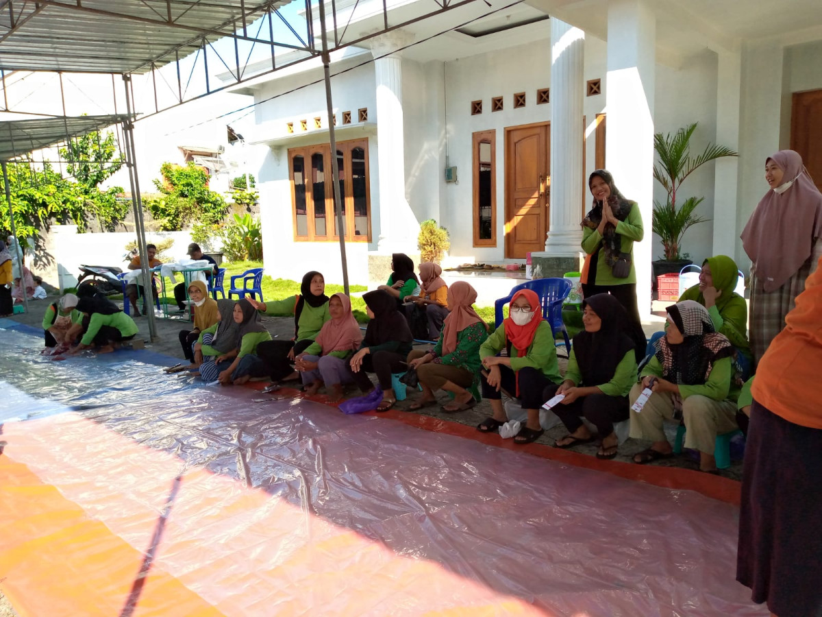 Persiapan pencacahan daging hewan korban rt 2 rw 33 padukuhan Malangrejo