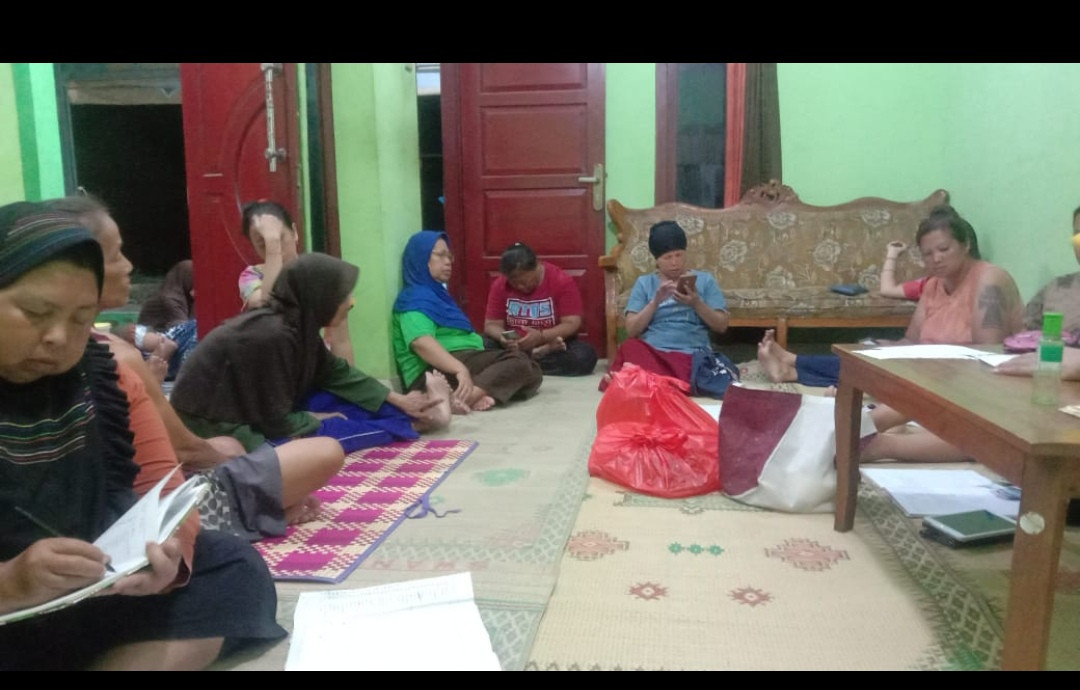 Pertemuan ibu2 PKK  RT 05 warga dusun babadan